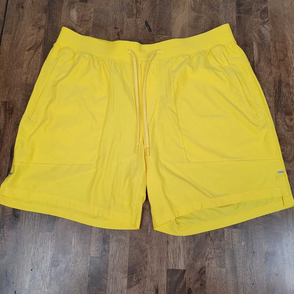 Lululemon Men's License To Train Linerless Shorts 7" Yellow XL LM7BBIS
